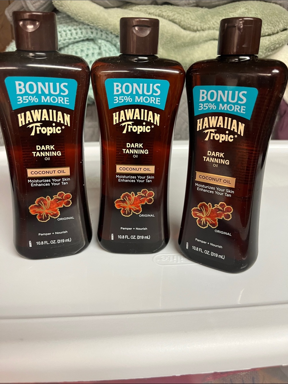 Hawaiian Tropic Dark Tanning Oil Coconut Oil - Brown Bottle, Blue Label